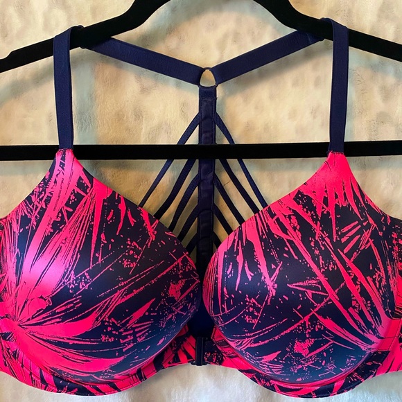 Victoria's Secret Other - 38D Victoria Secret VERY SEXY PUSH-UP